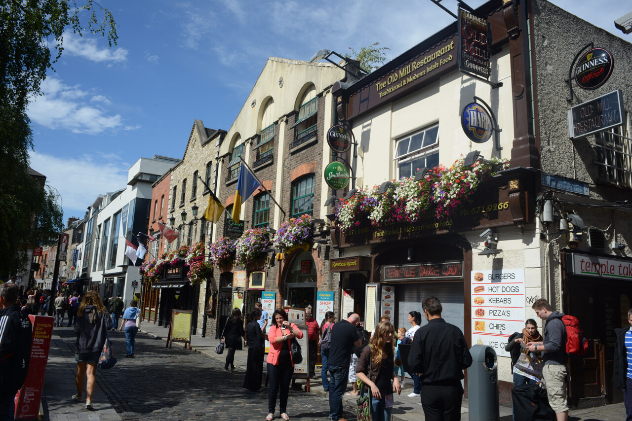 In the category Casual encounters Dublin you can find more than 1000 Looking for big cock to hurt me please reply with cock pick thanks will never no older the better want to suck now if you have a car be great i know a few places Looking to get sucked off Fed up with all the messers on here Maybe open to a regular Casual encounters Dublin | Locanto Dating in Dublin