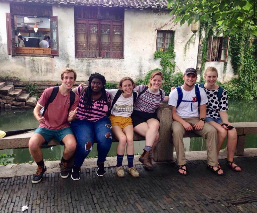 Connect-123 interns in Shanghai explore Nanjing, a water town.